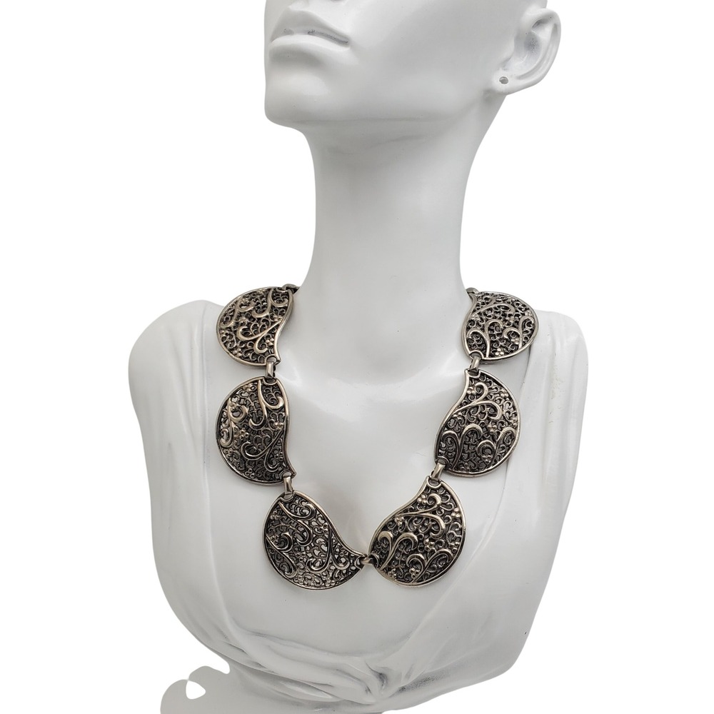 Silver Tone Filigree Choker‎ Collar Necklace Scrollwork Openwork Chunky Vintage